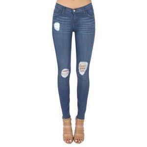 Judy Blue Distressed Denim Skinny Jeans